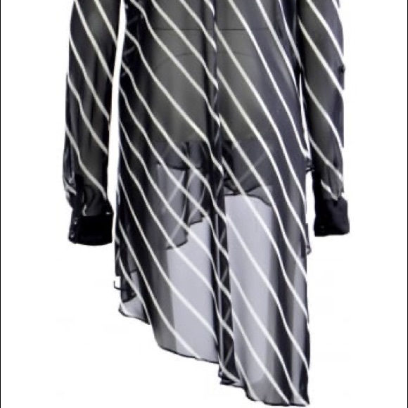 Monochrome chiffon drapé Top - Picture 6 of 6